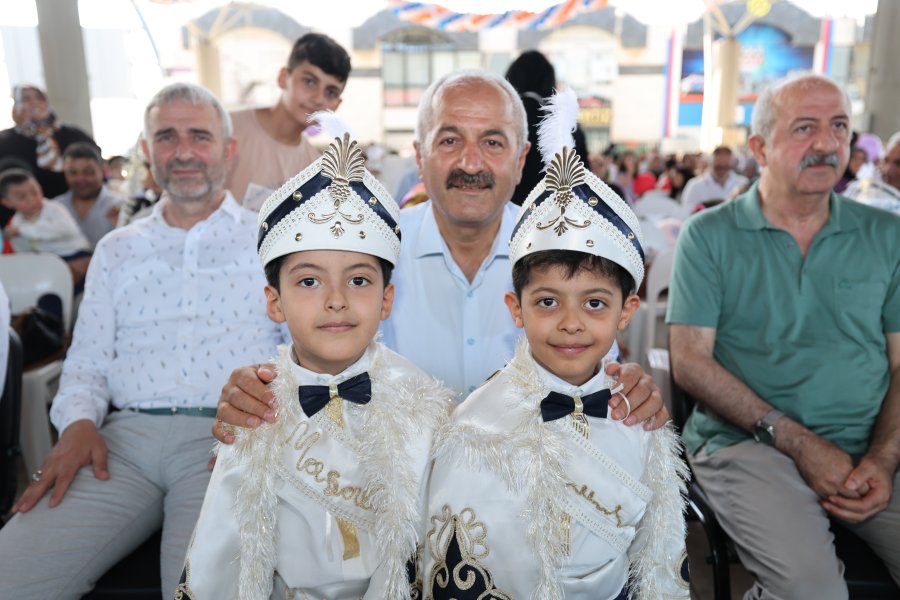 Gebze’de Geleneksel Sünnet Şöleni