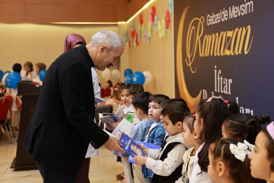 Gebze’de Mevsim Ramazan Etkinliği: Çocuklar Tekne Orucu Geleneğini Öğrendi