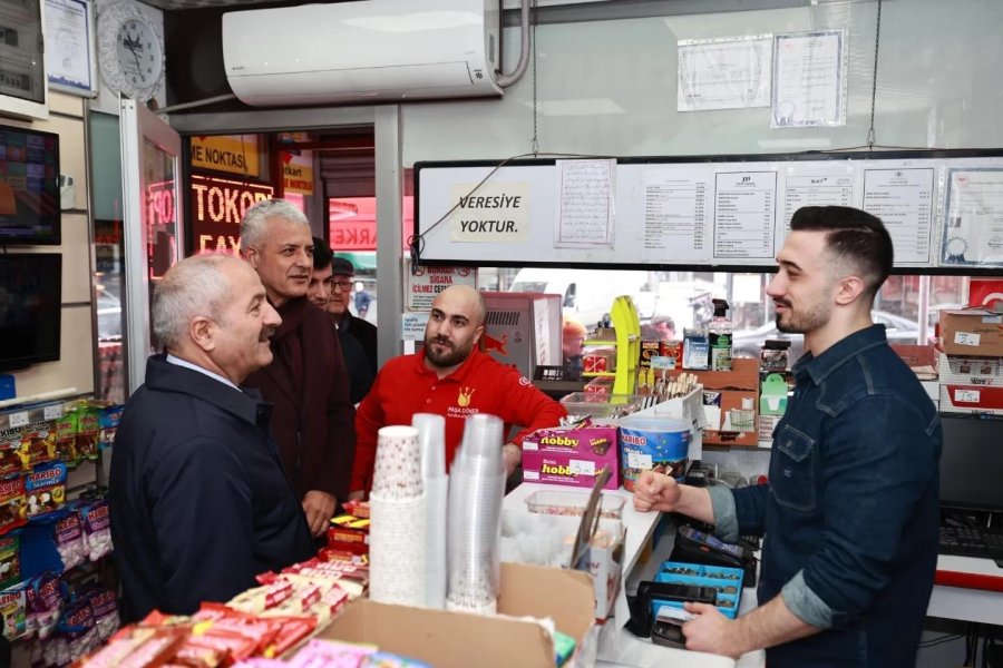 Başkan Adayı Büyükgöz Bağdat Esnaflarını Dinledi 