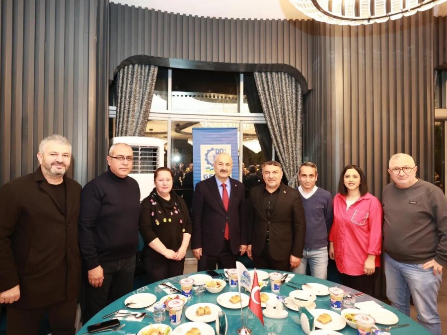 GBB BAŞKANLARI BASINI;  10 OCAK ÇALIŞAN GAZETECİLER GÜNÜNDE AĞIRLADI 