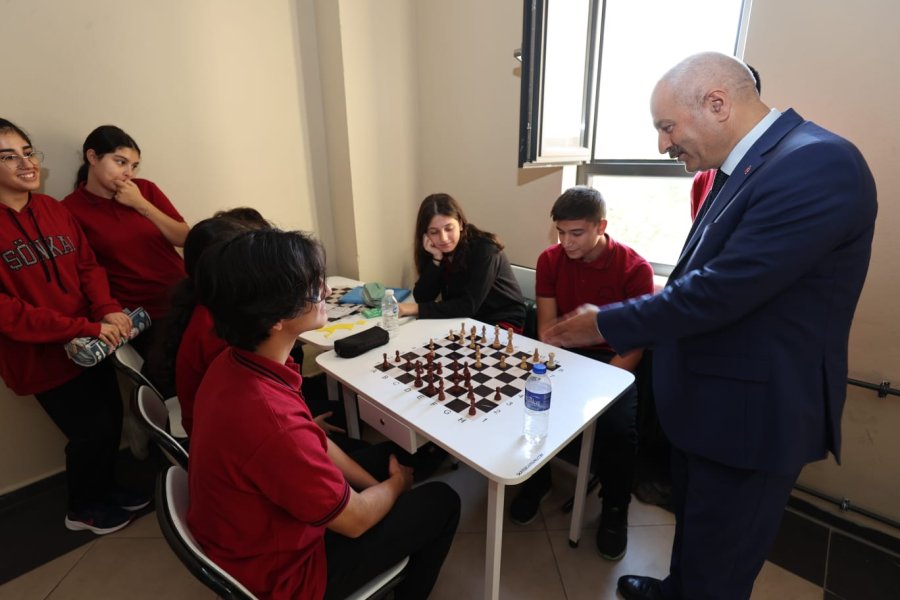 Başkan Büyükgöz Bayrak Töreninde