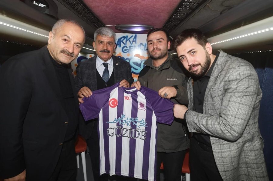 Başkan Adayı Büyükgöz ve Vekil Hülagü Arapçeşme Sakinlerine Misafir Oldu