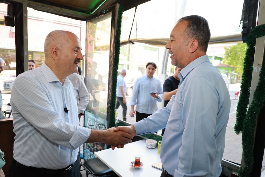 Başkan Zinnur Büyükgöz Arapçeşme’de Esnafla Bir Araya Geldi