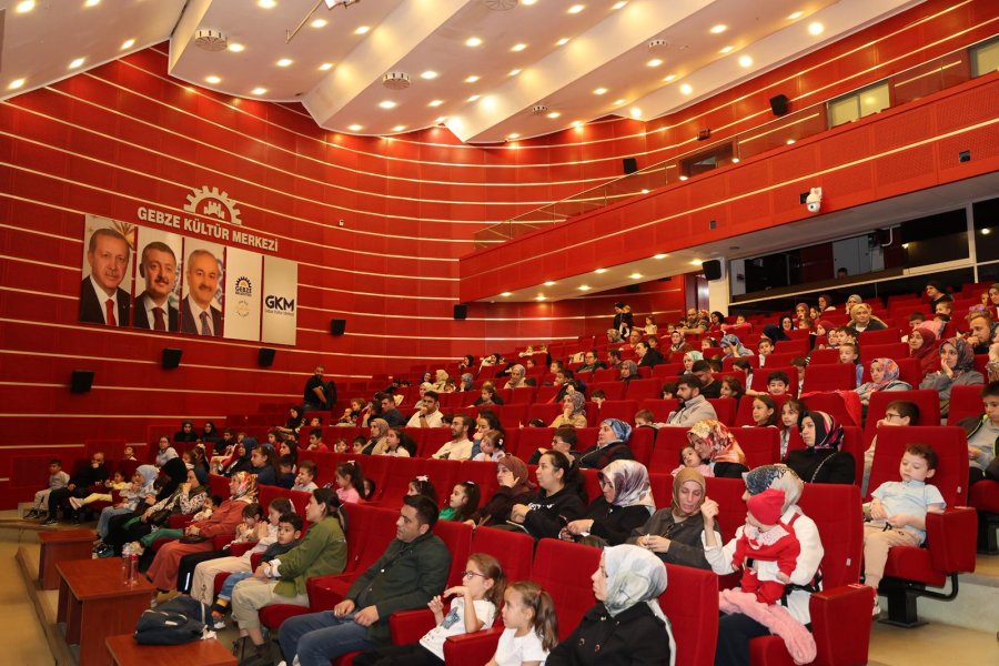 Başkan Büyükgöz’den Miniklere Sürpriz