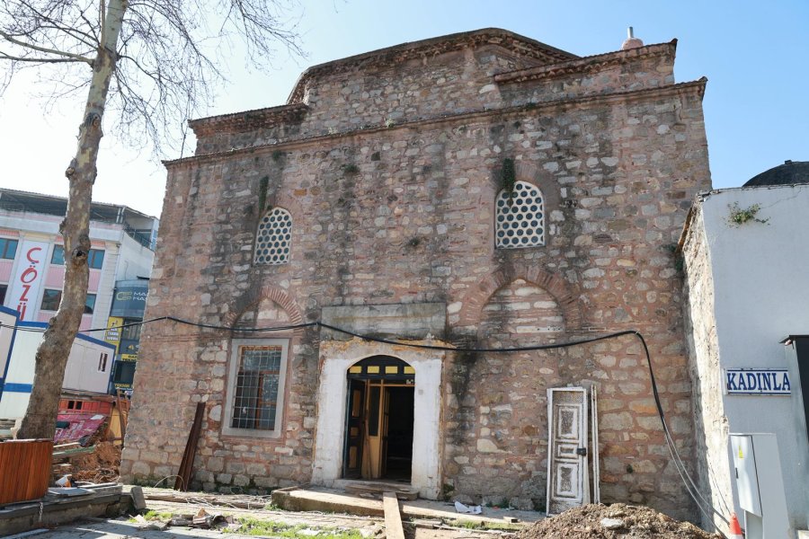 Gebze Belediyesi Tarihi Çarşı Hamamında Restorasyon Çalışmalarını Başlattı
