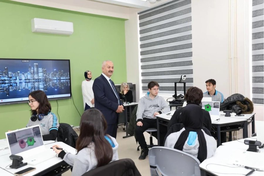 Gebzeli Gençler, Güzide  Gençliği Çok Sevdi