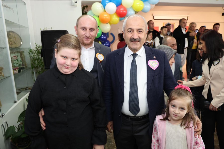 3 Aralık Dünya Engelliler Günü Gebze’de Anlamlı Programla Kutlandı