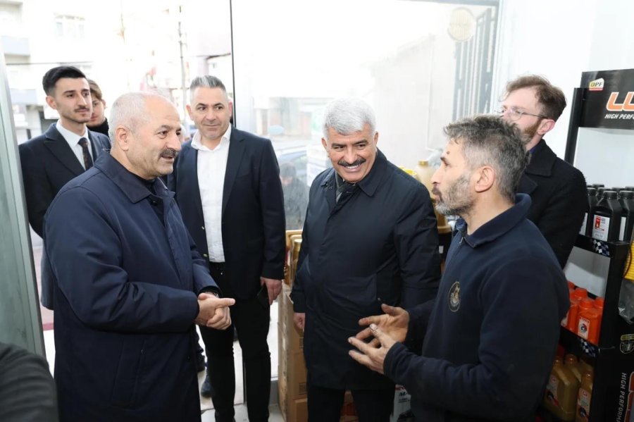 Başkan Adayı Büyükgöz ve Vekil Hülagü Arapçeşme Sakinlerine Misafir Oldu