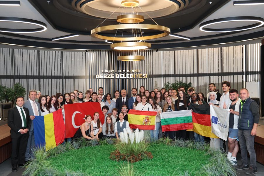 Başkan Büyükgöz Erasmus Öğrencileriyle Buluştu
