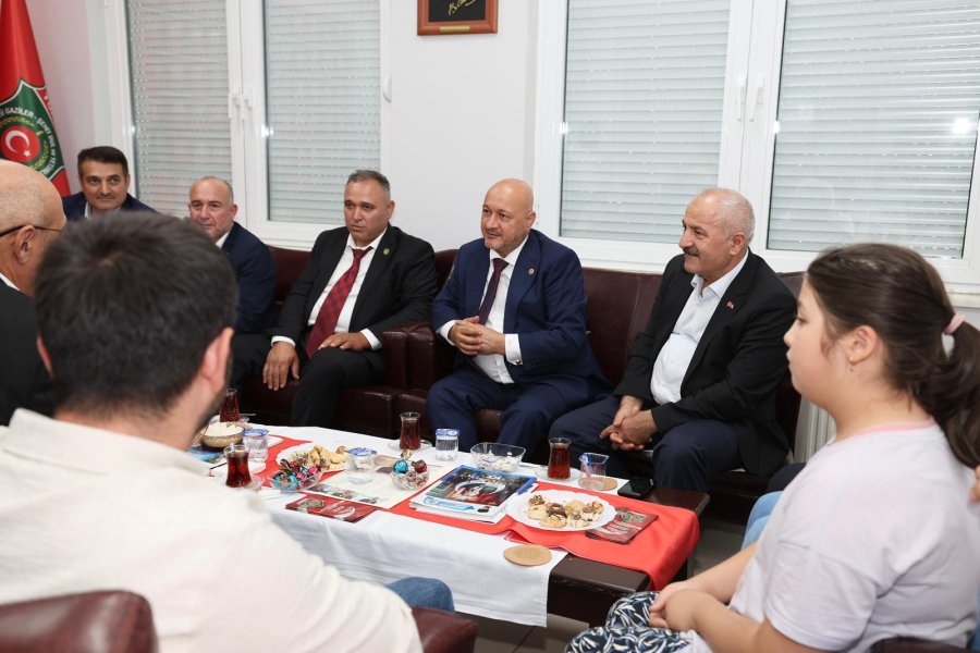 Başkan Büyükgöz ve Milletvekili Kurt’tan Şehit Ailesine Ziyaret