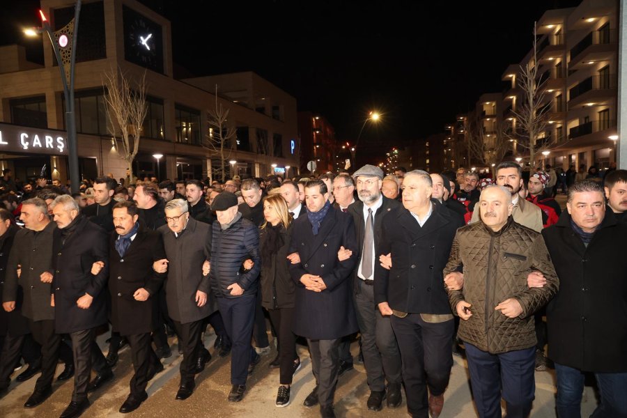 BAŞKAN BÜYÜKGÖZ, HATAY’DA DEPREM ŞEHİTLERİNİ ANDI