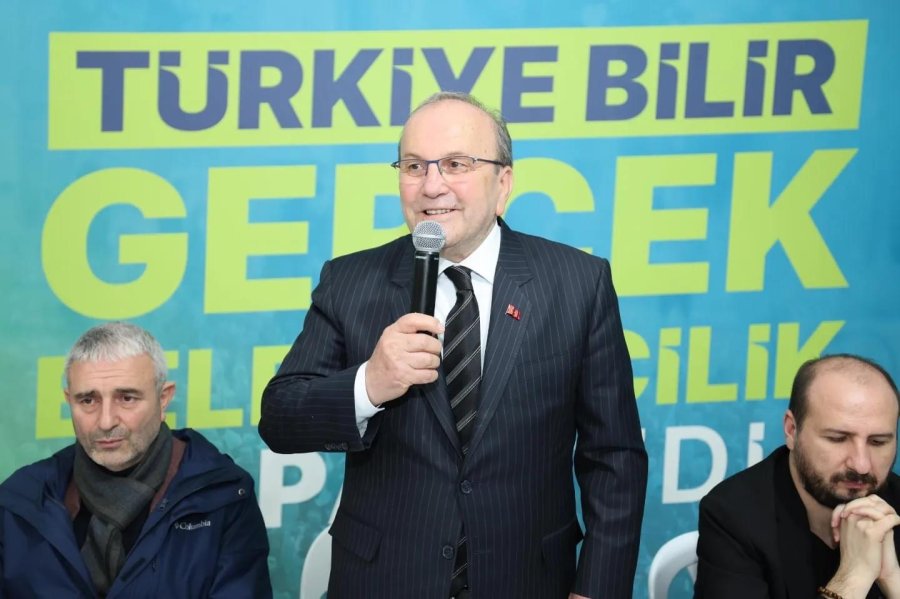 Başkan Adayı Büyükgöz Taksicileri Sahurda Ağırladı