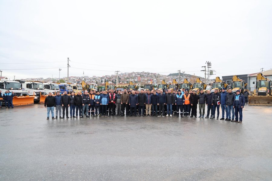 Kar Uyarısının Ardından Gebze Belediyesi Sahada