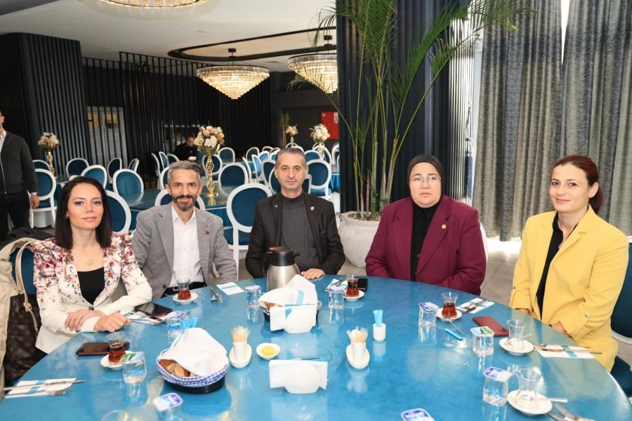 Başkan Büyükgöz  Muhtarları Ağırladı