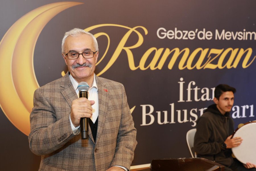 Gebze’de Mevsim Ramazan Kapsamında Yetim ve Öksüz Çocuklara İftar 