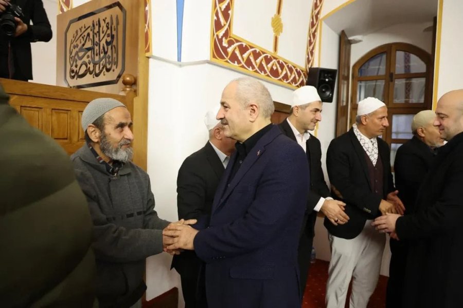 BAŞKAN BÜYÜKGÖZ, HATAY’DA DEPREM ŞEHİTLERİNİ ANDI