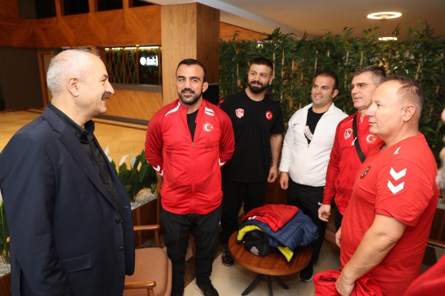 Gebzeli Güreşçiler Milli Takım Kampında