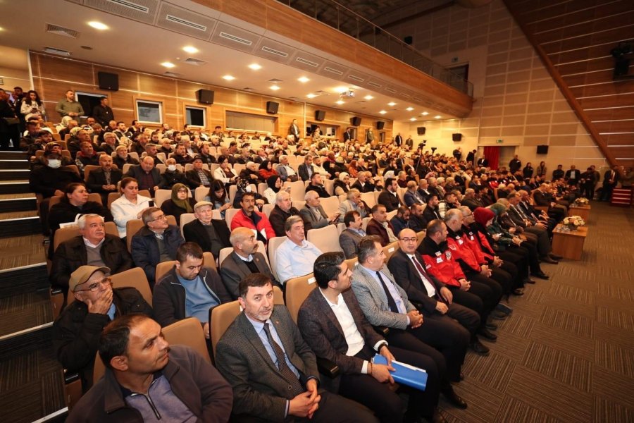 Balçık ve Pelitli’de Hak Sahiplerine Tapular Protokolden