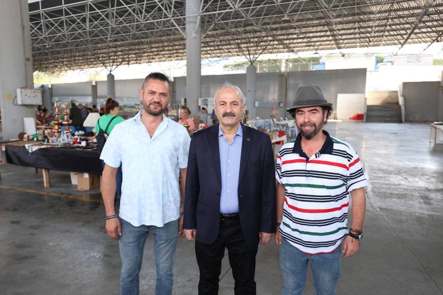 Gebze’de Antika Pazarı Kuruldu