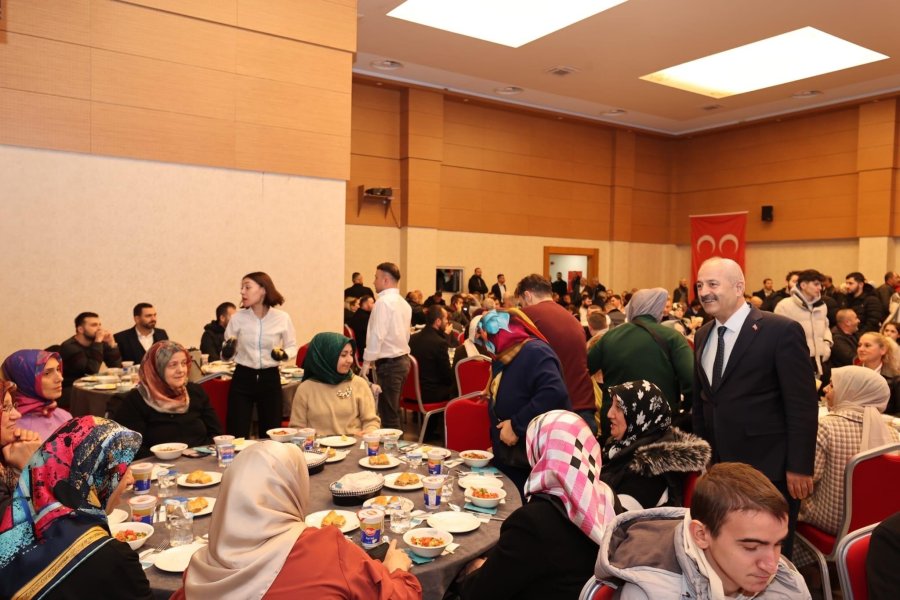 Başkan Büyükgöz MHP Teşkilatlarına ‘Sağlam İşleri’ Anlattı