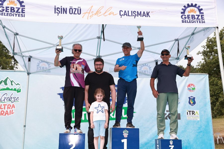 4. Uluslararası Gebze Ultra Trail Yarışı Denizli Göleti Çevresinde Düzenlendi.