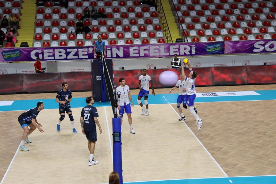 Gebze Belediyesi Spor Kulübü’nden Efeler Liginde Kritik Galibiyet