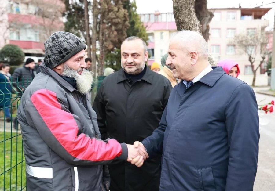 Cumhur İttifakı Başkan Adayı  Büyükgöz Gebzeyi Adım Adım Dolaşıyor