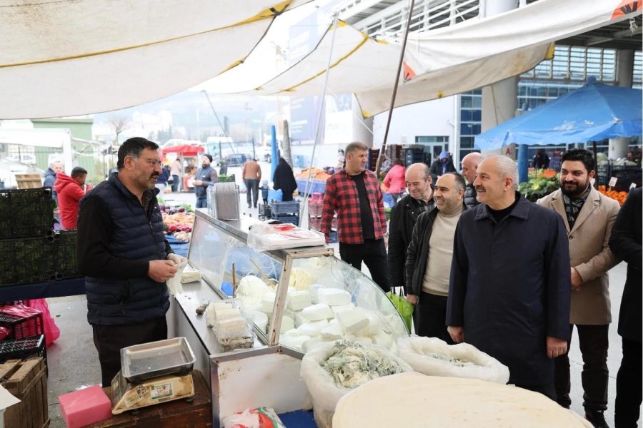 Cumhur İttifakı Adayı Büyükgöz’den Pazarcı Esnaflarına Hayırlı İşler 