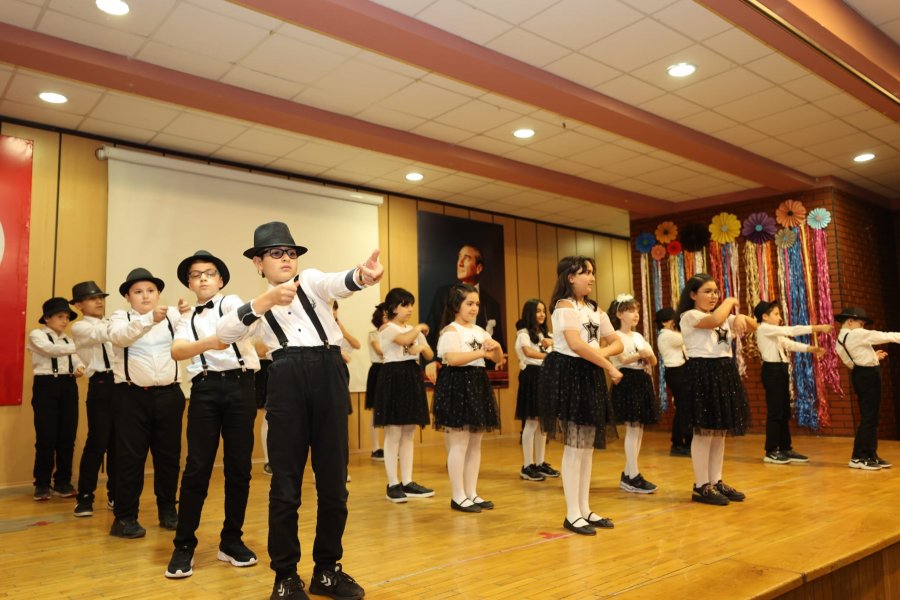 Gebzeli Öğrencilere Karneler Protokolden