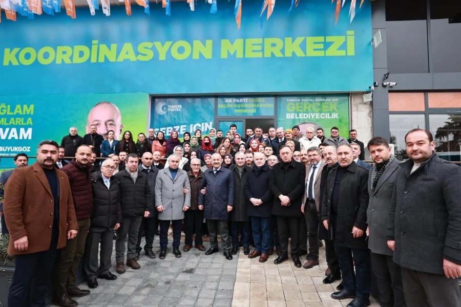 Cumhur İttifakı Başkan Adayı  Büyükgöz Gebzeyi Adım Adım Dolaşıyor