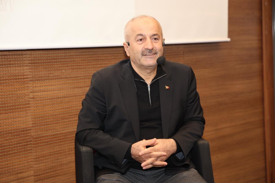 Başkan Büyükgöz Gençlerle Buluştu