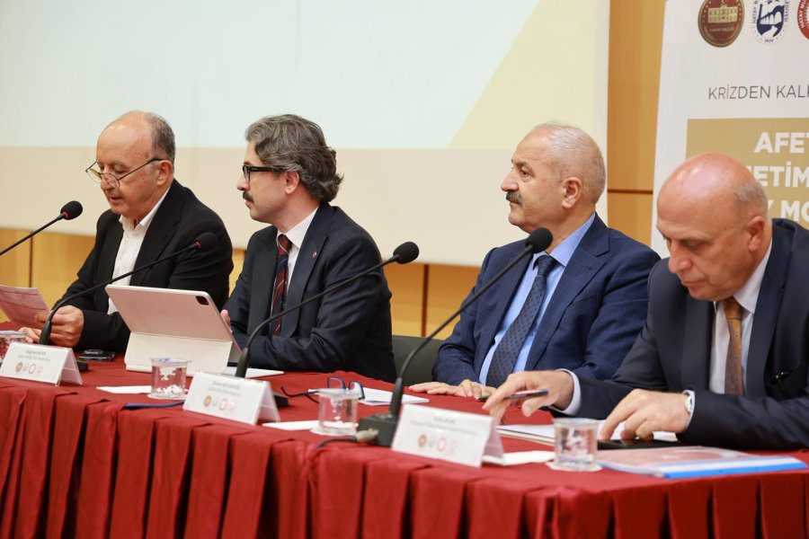 Başkan Zinnur Büyükgöz Hatay’da
