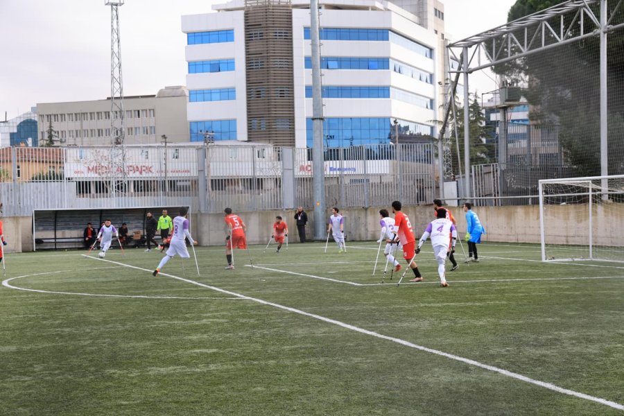 Gebze Ampute galibiyet serisini bozmadı
