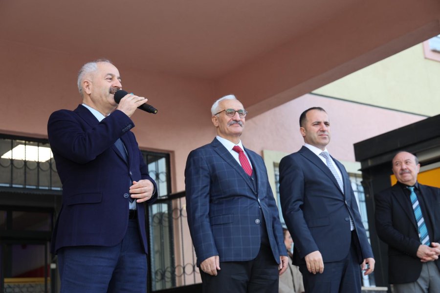 BAŞKAN BÜYÜKGÖZDEN OKULLARA ZİYARET