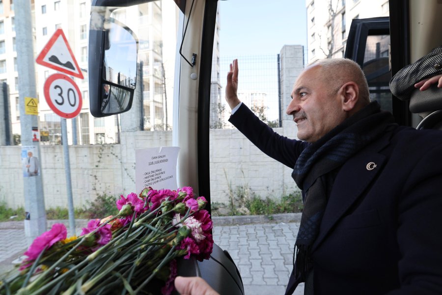 Başkan Adayı Büyükgöz Altı Mahalleyi Turladı