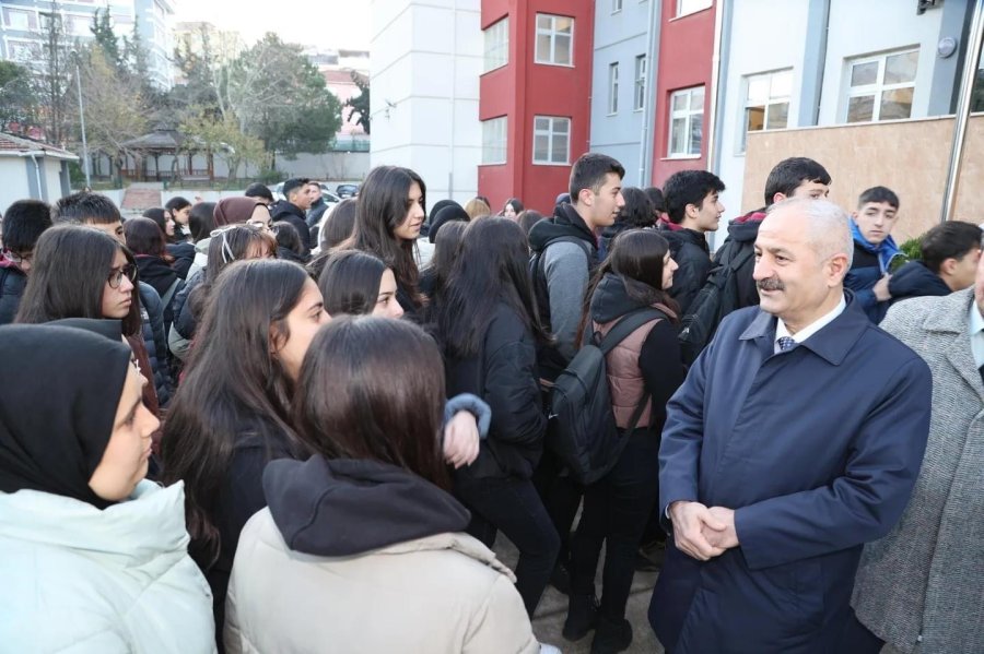 Kaymakam Özyiğit ve Başkan Büyükgöz Fatih Sultan Mehmet Anadolu’da 