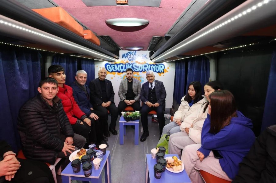 Başkan Adayı Büyükgöz ve Vekil Hülagü Arapçeşme Sakinlerine Misafir Oldu