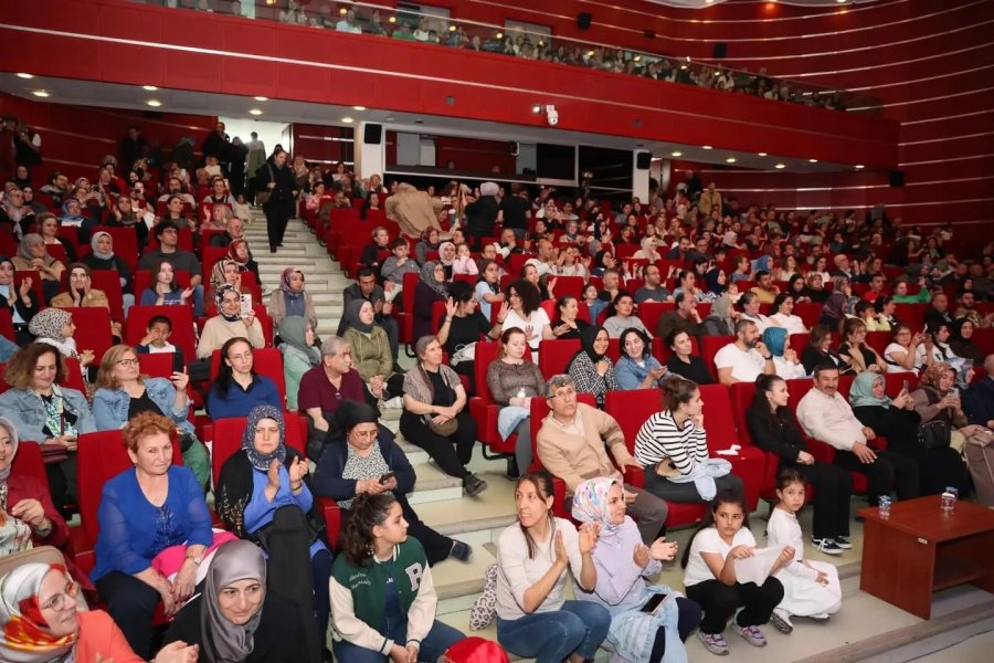  Başkan Büyükgöz’den Şehit Annesine Anlamlı Ziyaret 