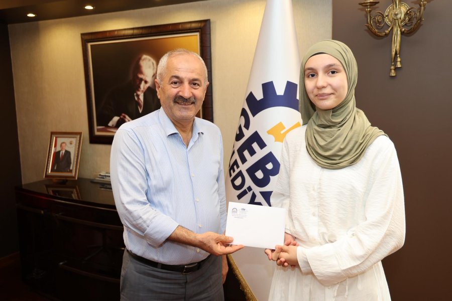 Başkan Büyükgöz LGS Birincilerini Ağırladı