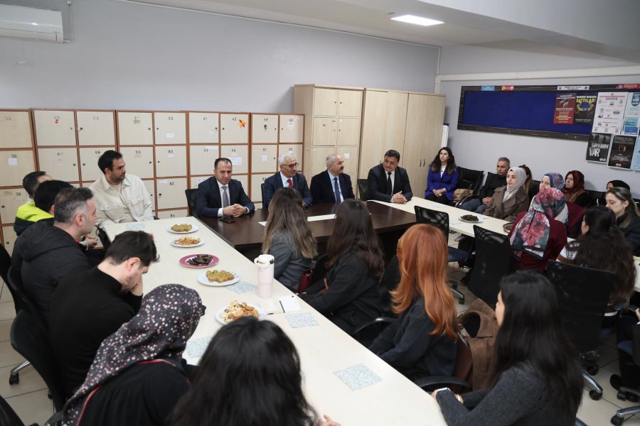 BAŞKAN BÜYÜKGÖZDEN OKULLARA ZİYARET