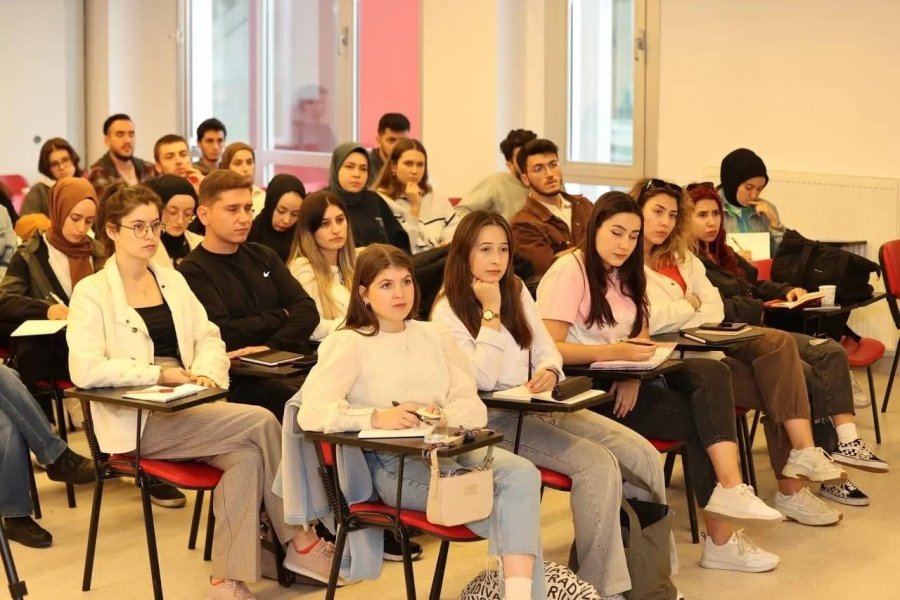 Başkan Büyükgöz Meslektaşlarıyla  Deneyimlerini Paylaştı   