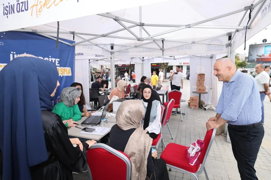 Başkan Büyükgöz, Tercih  Danışma Merkezinde 