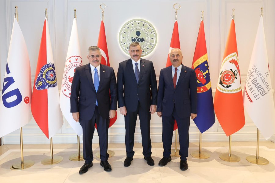 Başkan Büyükgöz’den İçişleri Bakanı Çiftçi’ye Ziyaret