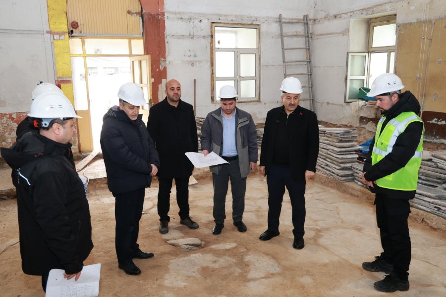 BAŞKAN BÜYÜKGÖZ, TARİHİ ÇARŞI HAMAMI RESTORASYONUNU YERİNDE İNCELEDİ