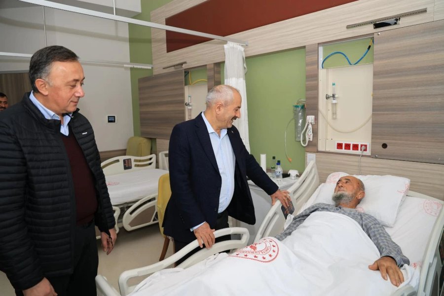 Başkan Büyükgöz’den moral ziyaretleri