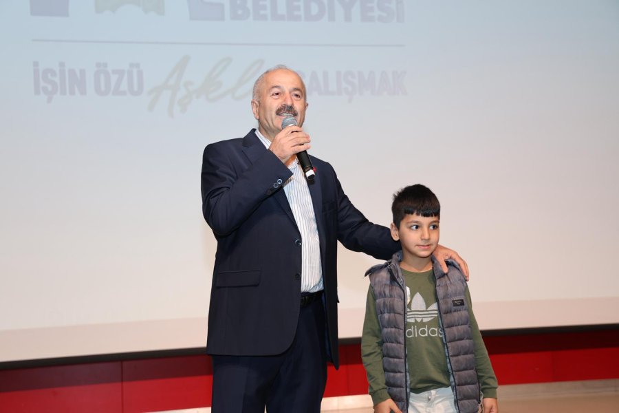 Miniklerden “Aslan Hürkuş 4: Hürjet”le eğlendi