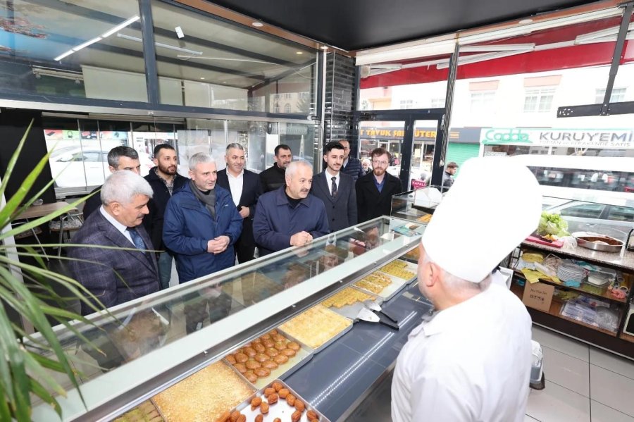 Başkan Adayı Büyükgöz ve Vekil Hülagü Arapçeşme Sakinlerine Misafir Oldu