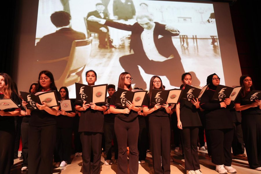 Gebze Atasını Saygıyla Andı 