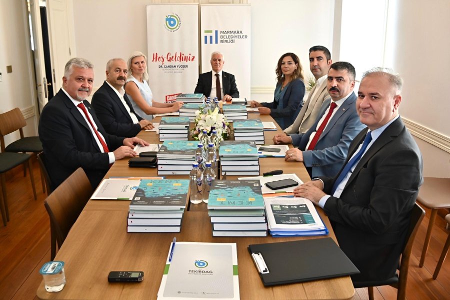 Başkan Büyükgöz Marmara Belediyeler Birliği Encümen Toplantısı’na Katıldı