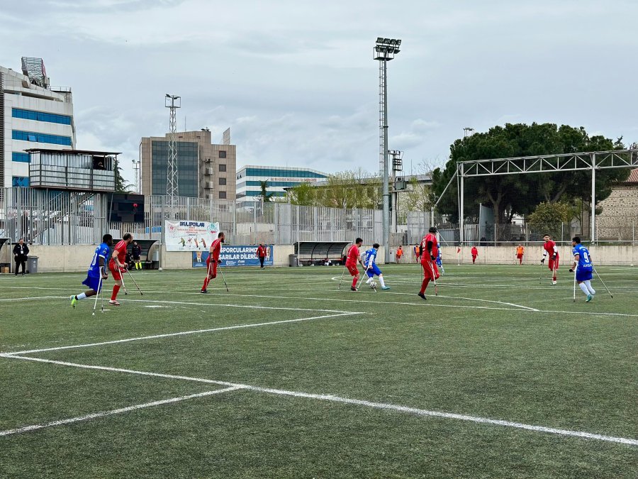Gebze Belediyesi Ampute Futbol Takımı’ndan Kritik Galibiyet: 2-1